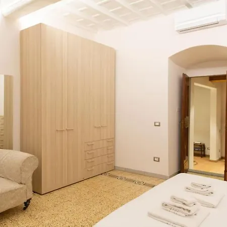 Cozy And Charmin 3Br Apartment Steps By Duomo Florence Exterior photo
